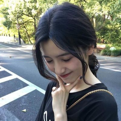 渝武項(xiàng)目四分部草街嘉陵江特大橋10#承臺混凝土第一層澆筑順利完成